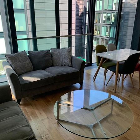 Quartermile 1 Bedroom Apartment - With Free Parking Included Edinburgh Bagian luar foto
